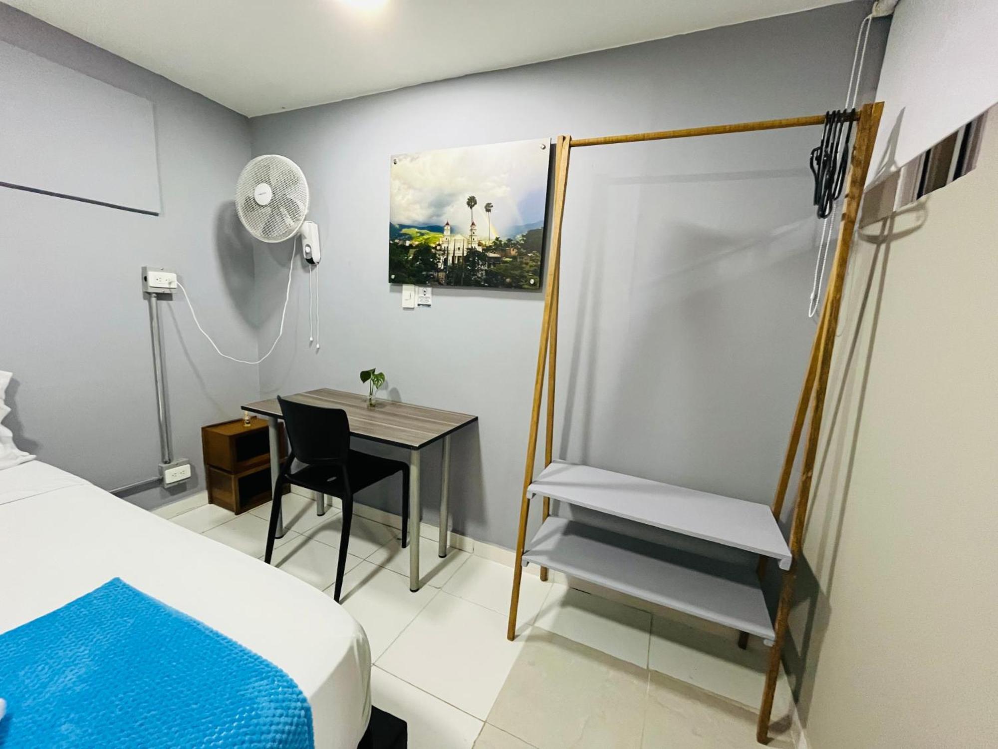 Poblado Park Guest House 麦德林 外观 照片